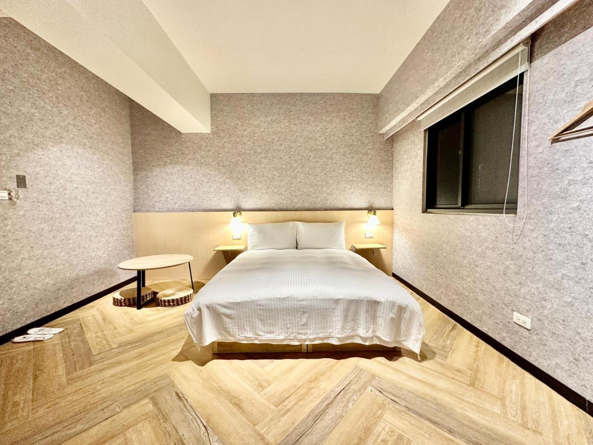 Appartamento 茗居 House Taichung Esterno foto