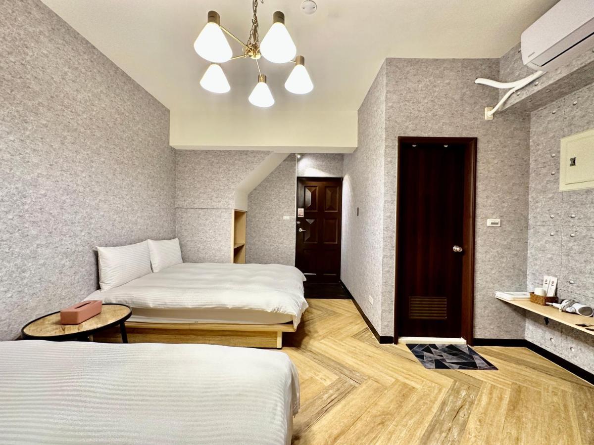 Appartamento 茗居 House Taichung Esterno foto