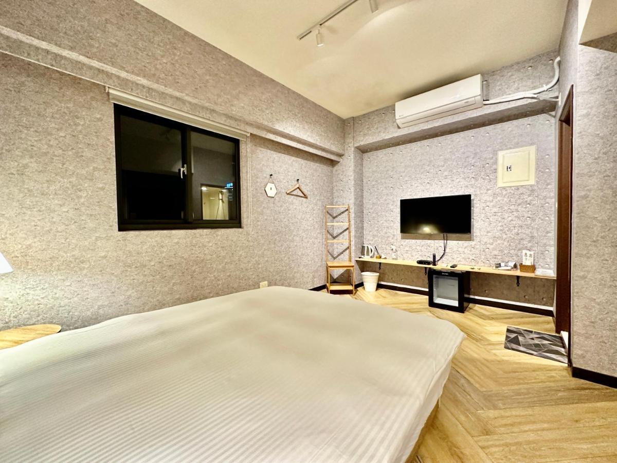Appartamento 茗居 House Taichung Esterno foto