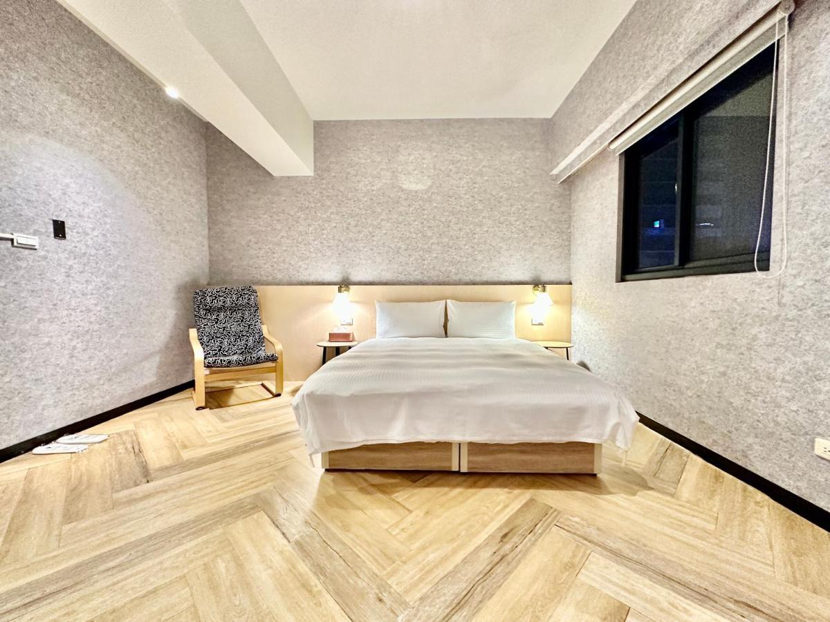 Appartamento 茗居 House Taichung Esterno foto