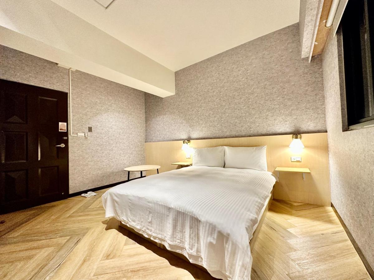 Appartamento 茗居 House Taichung Esterno foto